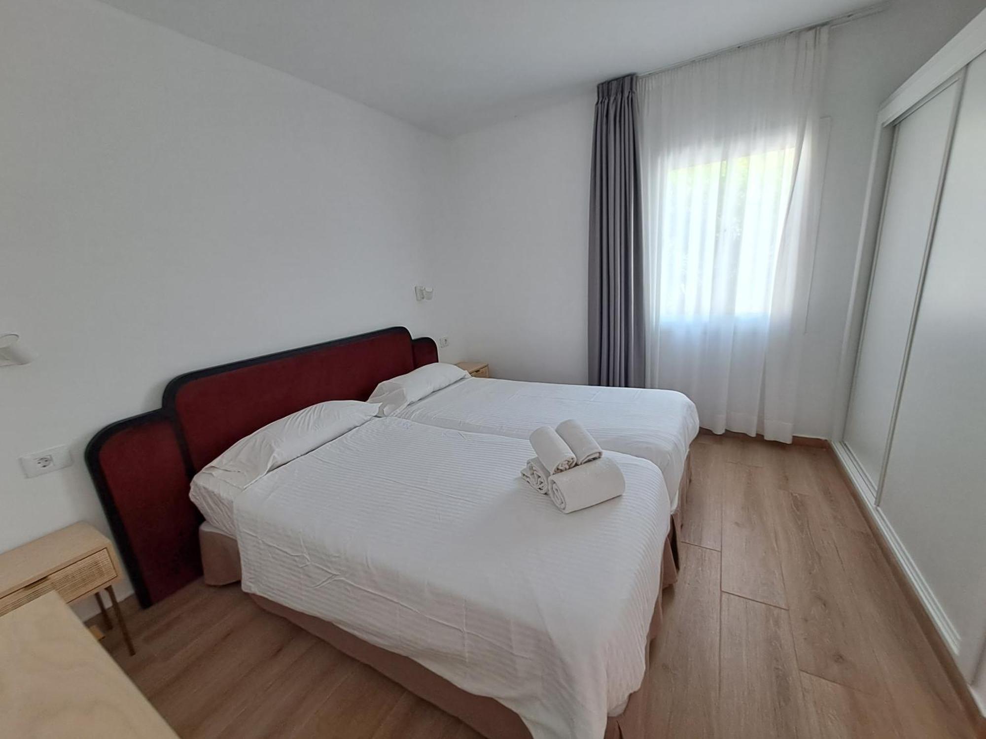 Homeforguest Apartamento Con Terraza Y Piscina En Corralejo Exterior photo